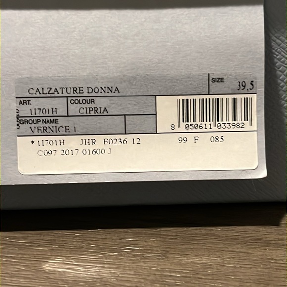 PRADA 39.5 patent Calzature Donna heel ,Vernice, Cipria/Nude. In original box - Picture 9 of 9